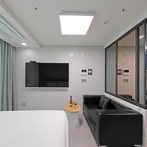  호텔 엘모멘토 광안 앤