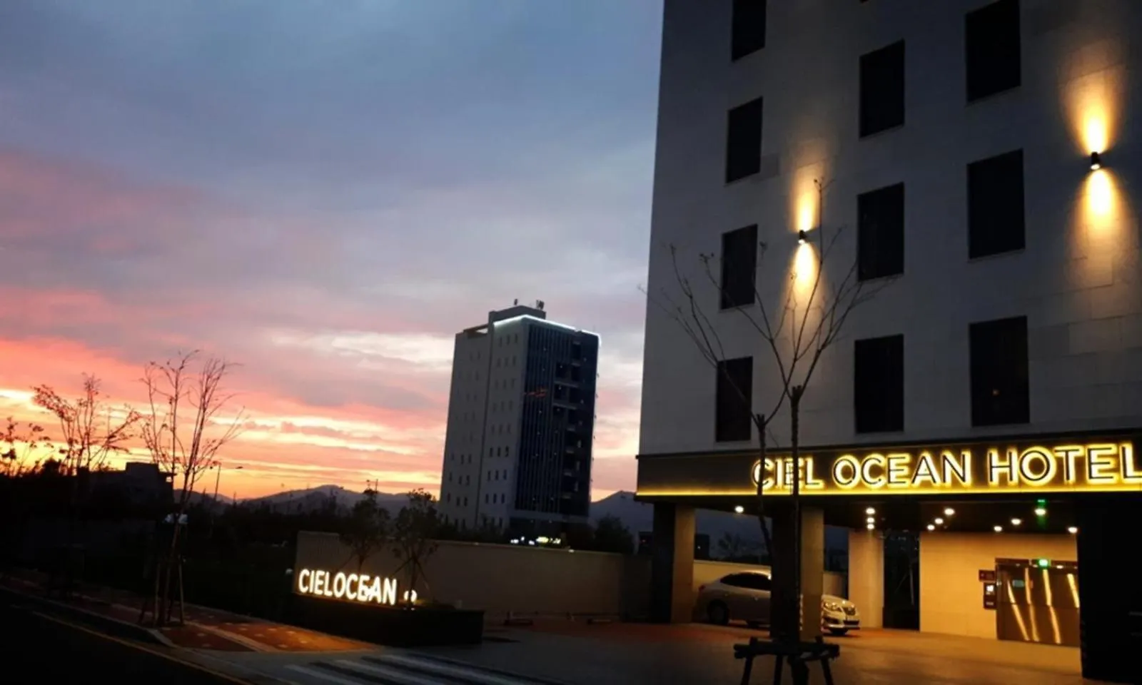 Busan Myeongji Ciel Ocean Hotel contacts